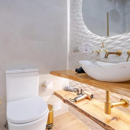 Sandora Breeze By Seareen *